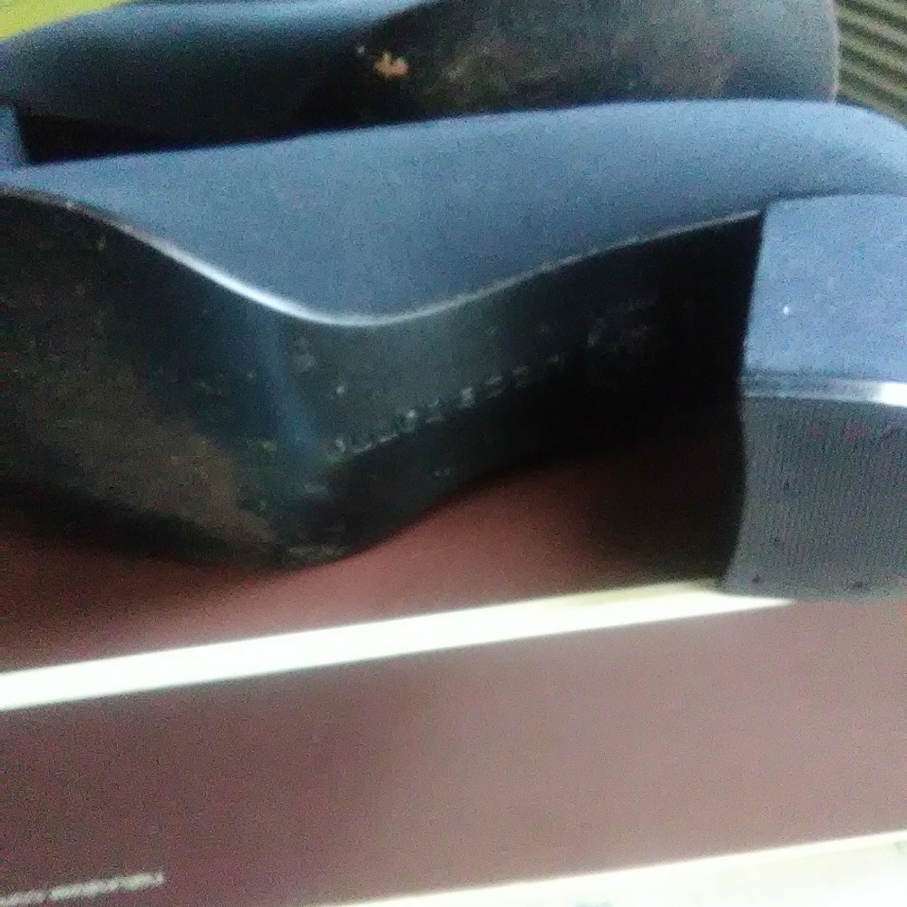 Shoe - Picture 3 of 3